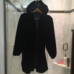 Dennis Basso coat